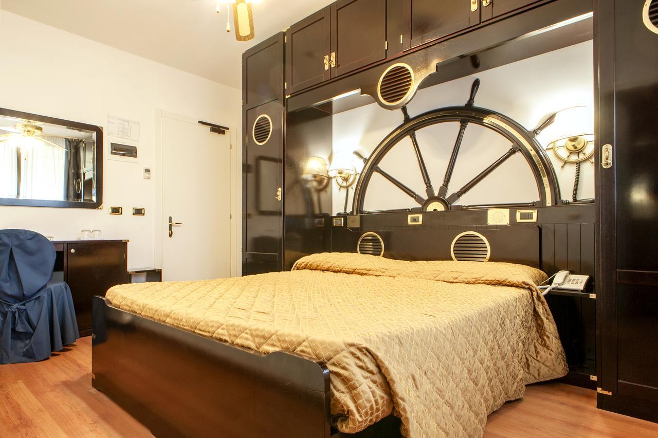 Hotel Villa Lo Scoglietto San Vincenzo Kültér fotó