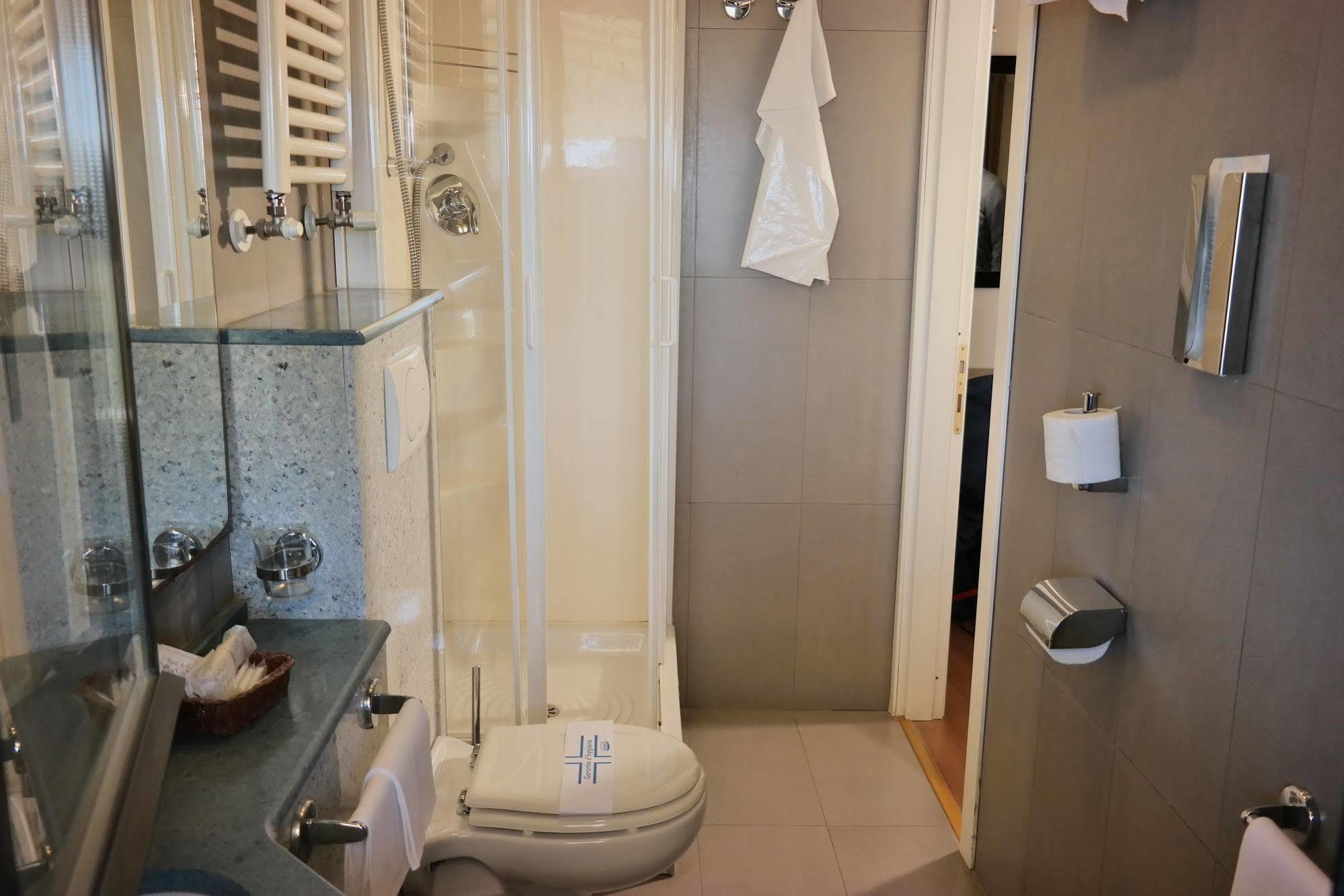 Hotel Villa Lo Scoglietto San Vincenzo Kültér fotó