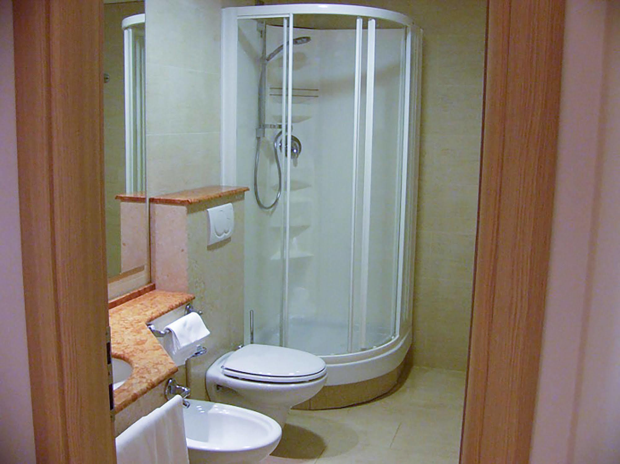 Hotel Villa Lo Scoglietto San Vincenzo Kültér fotó