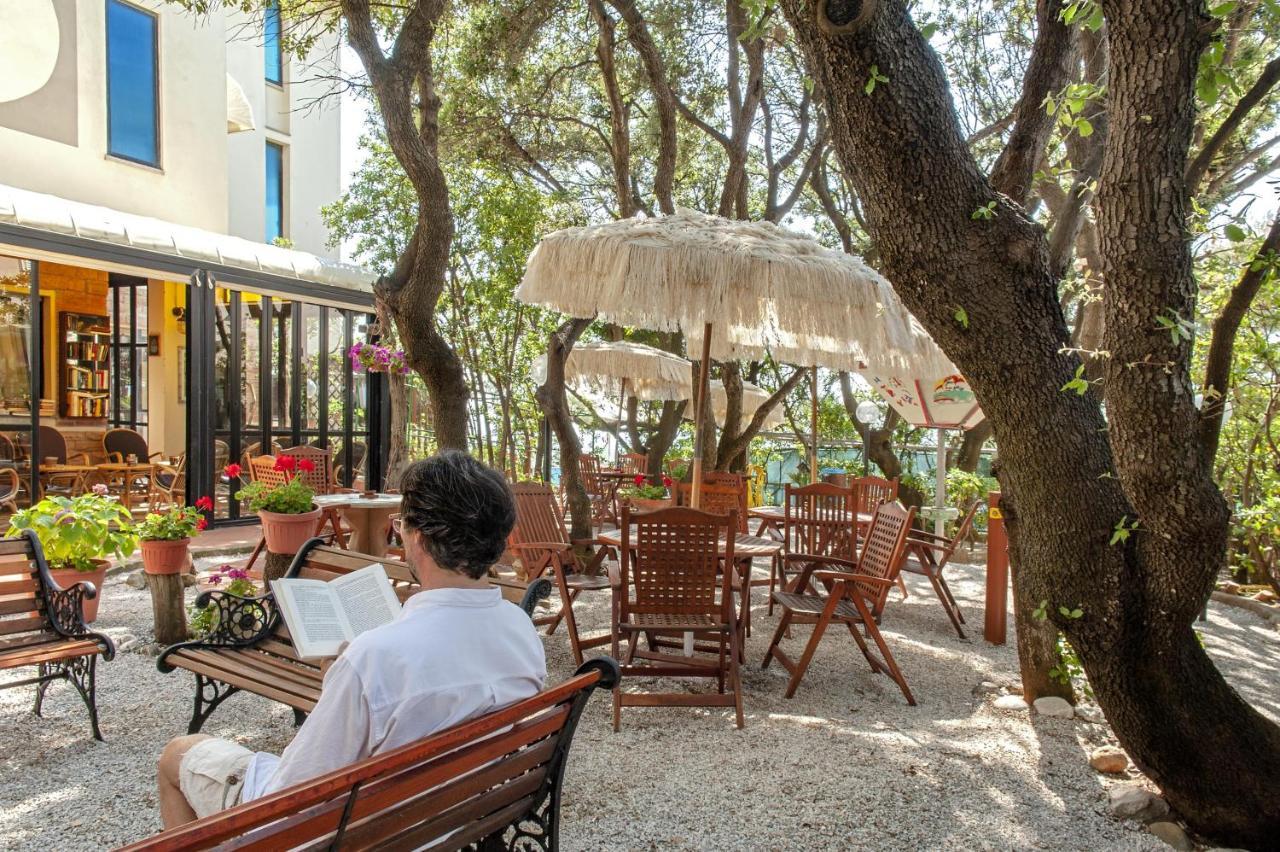 Hotel Villa Lo Scoglietto San Vincenzo Kültér fotó