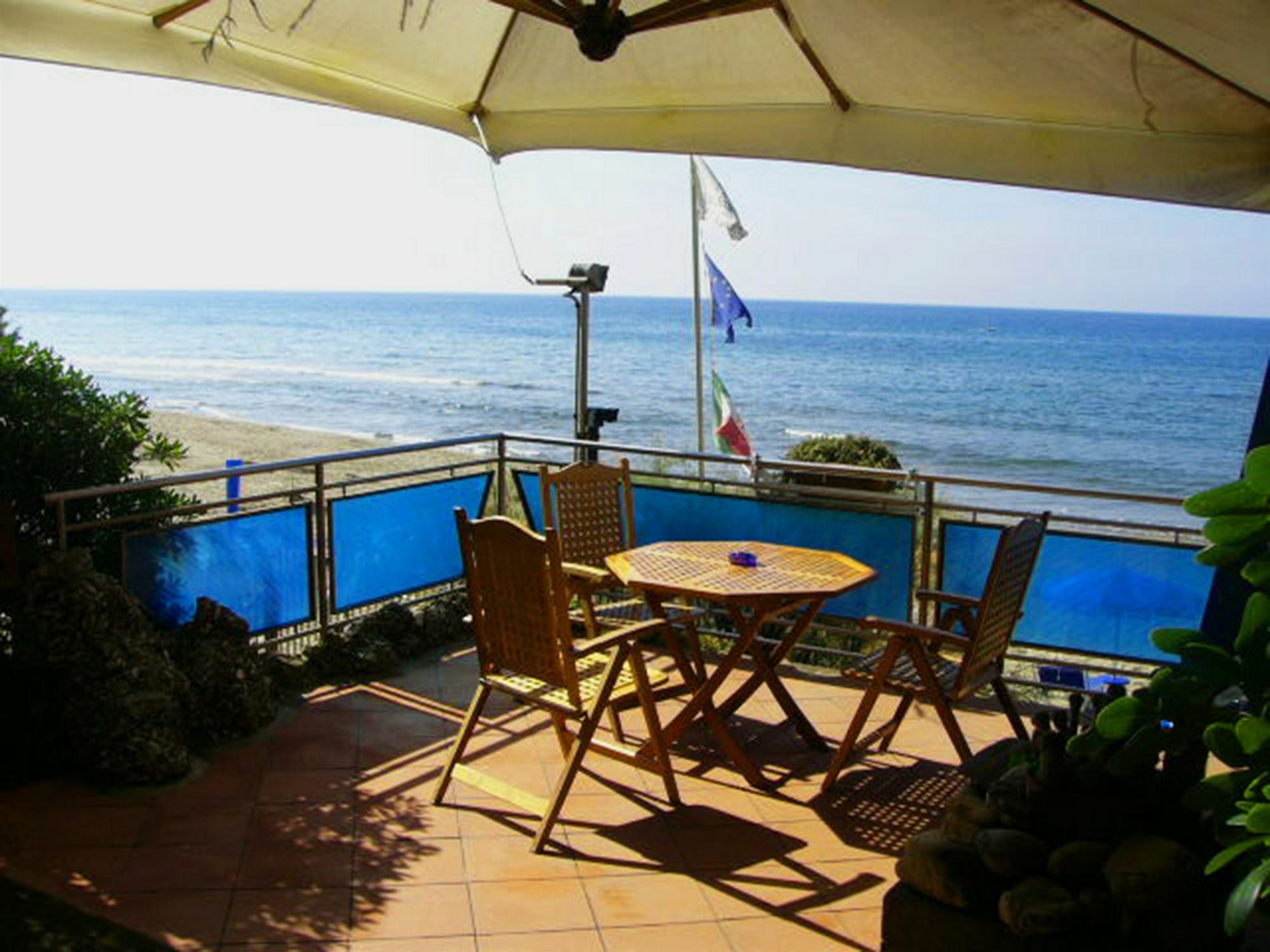 Hotel Villa Lo Scoglietto San Vincenzo Kültér fotó